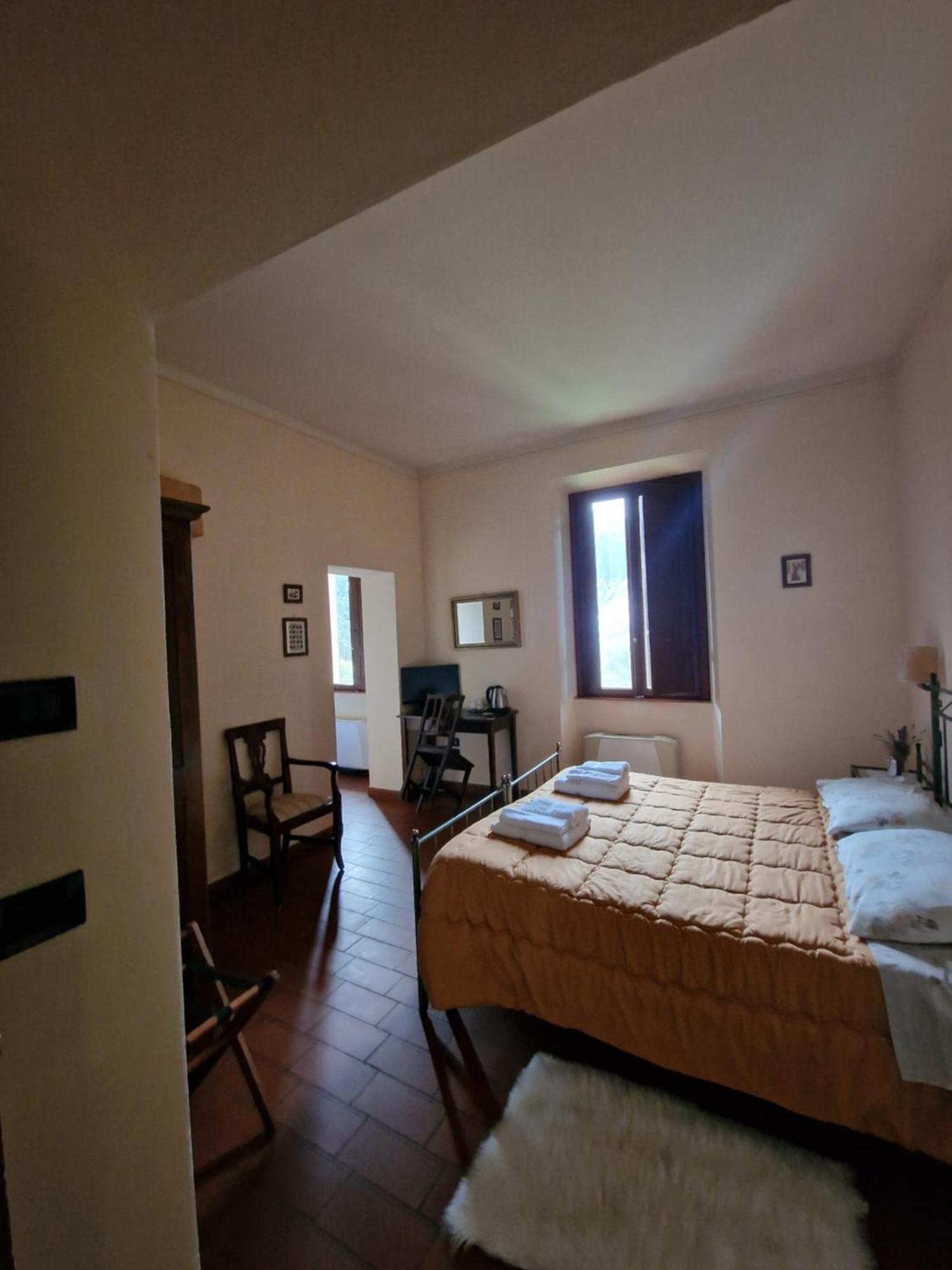 Hotel Ristorante Casa Volpi Arezzo Buitenkant foto
