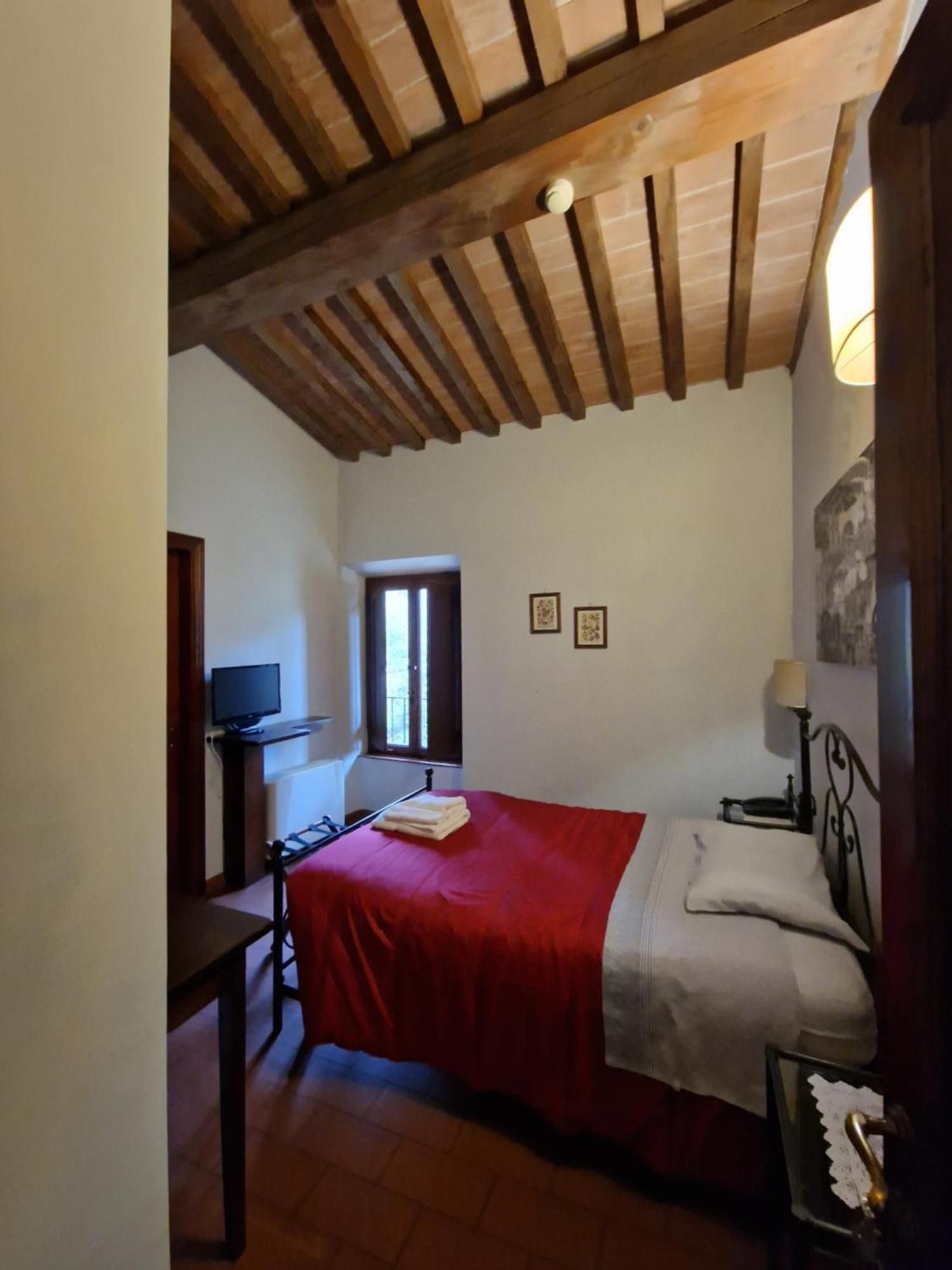 Hotel Ristorante Casa Volpi Arezzo Buitenkant foto