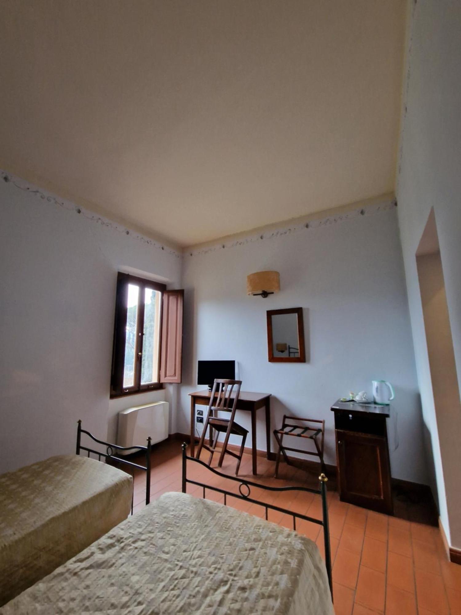 Hotel Ristorante Casa Volpi Arezzo Buitenkant foto