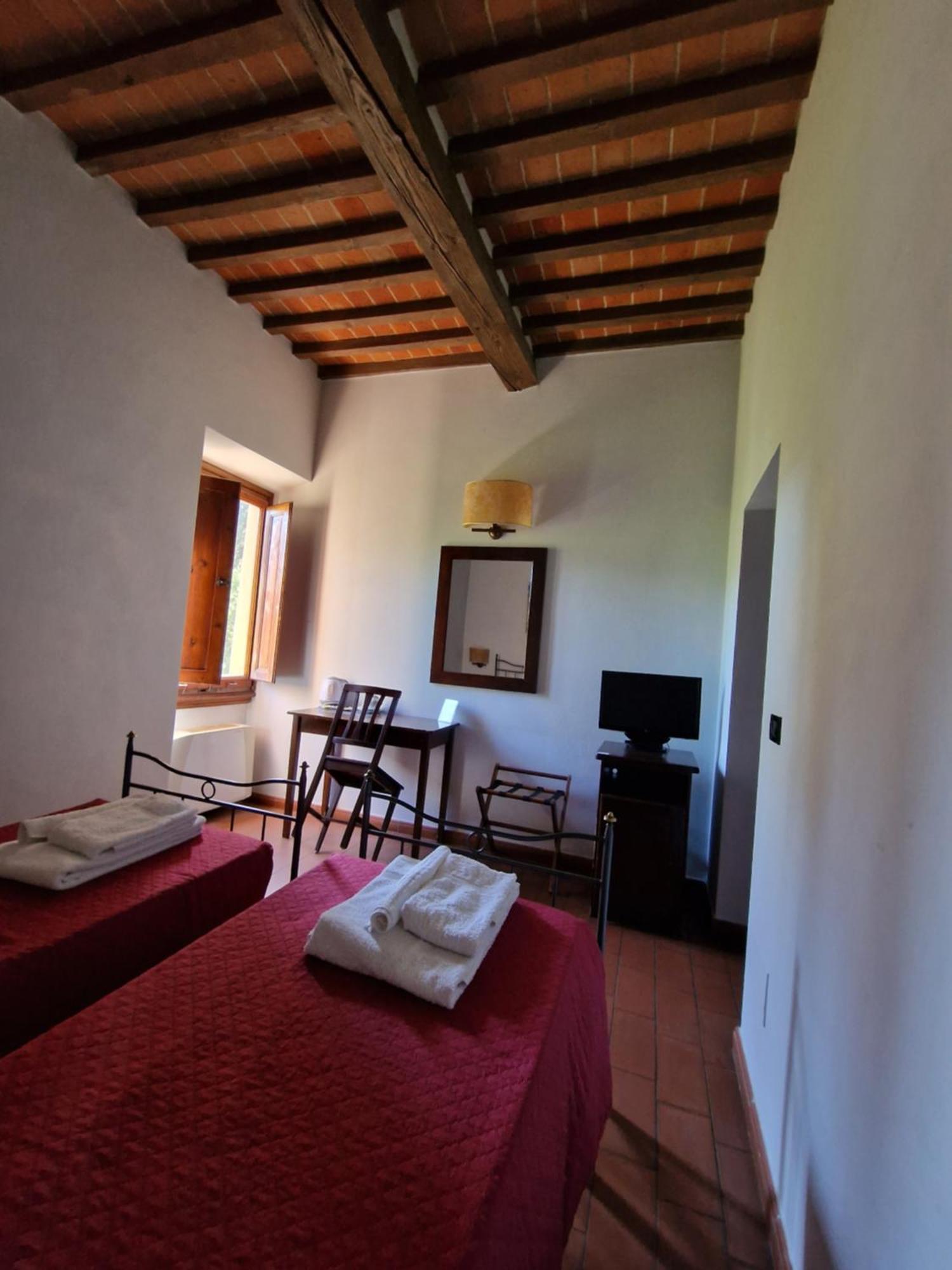 Hotel Ristorante Casa Volpi Arezzo Kamer foto